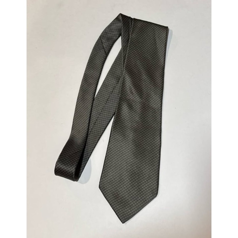 Zylos Gold George Machado 100% Silk Necktie